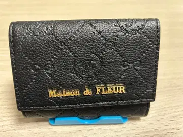 Maison de FLEUR 블랙 키케이스