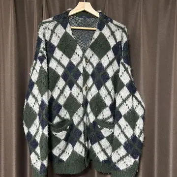 CPCM 아가일 무늬 가디건