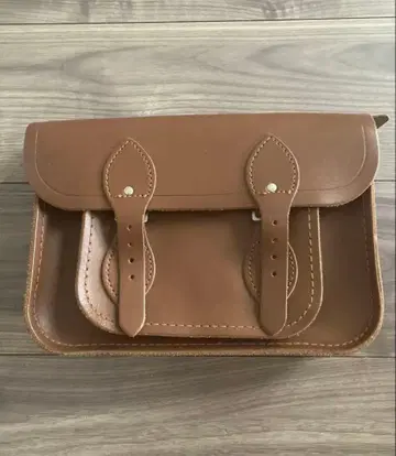 켄브리지 새첼 숄더백 브라운