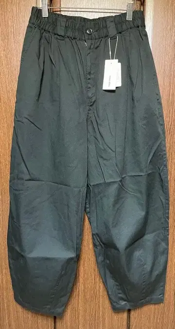 FRENCH Bleu 벌룬 팬츠 블랙