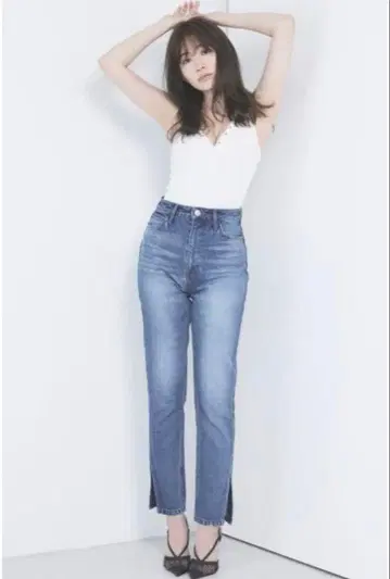 Her lip to Tokyo High Rise Jeans