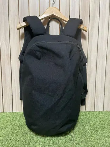 WEXLEY 웨레이 백팩