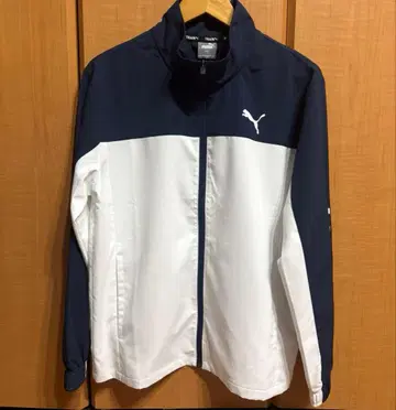 새상품 UV컷 푸마 우븐 자켓 M 사이즈