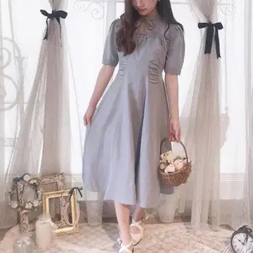 프론트 트임 코르셋 원피스