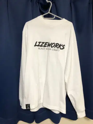 라이즈웍스 LITEWORKS 로고 화이트 긴팔 티셔츠 L