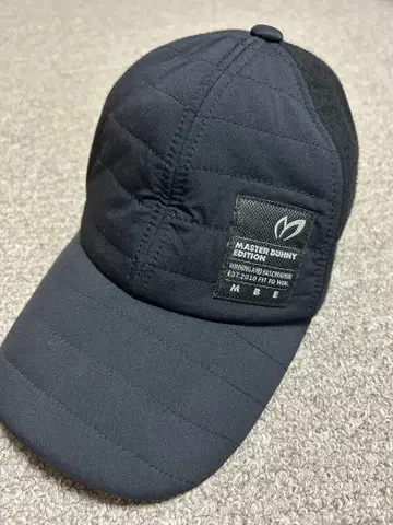 MASTER BUNNY EDITION 블랙 캡