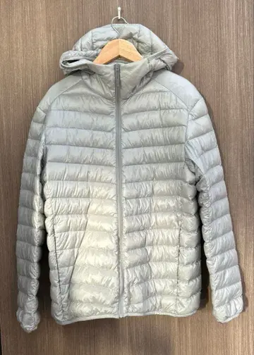 유니클로 ULTRA LIGHT DOWN 울트라 라이트 다운 자켓