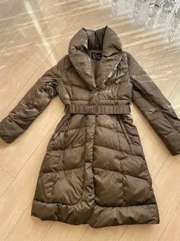 쿠 드 샹스 벨트 포함 롱 다운 코트 숄카라 여배우 옷깃 40