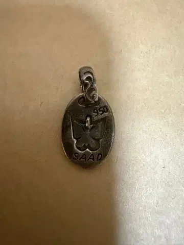 SAAD 펜던트 탑 나비