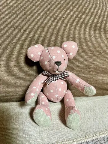 핑크색 물방울 무늬 곰 봉제 인형