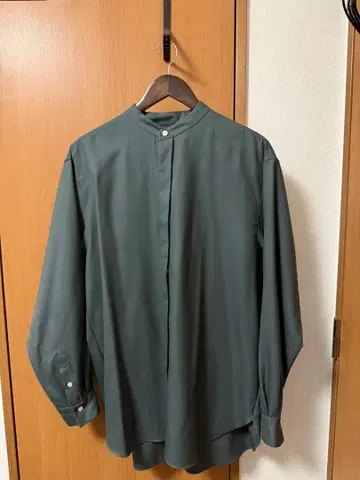 MB 하이엔드 비슈 울 셔츠 밴드 카라 카키 사이즈 M