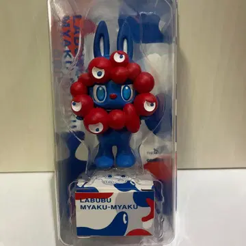 [ LABUBU MYAKU-MYAKU ]