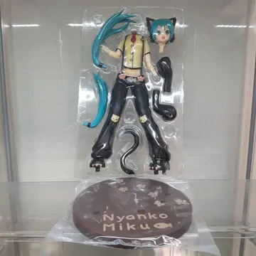 하츠네 미쿠 냥코 피규어