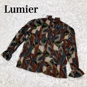 [ 새상품급 ] Lumier 뤼미에 레트로 프린트 블라우스 M 긴팔 리본