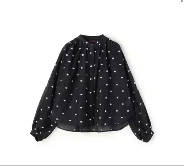 마가렛 자수 개더 블라우스