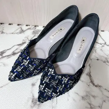 다이애나 23 네이비 트위드풍 펌프스 스틸레토