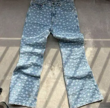 ERL 스타 프린트 플레어 데님