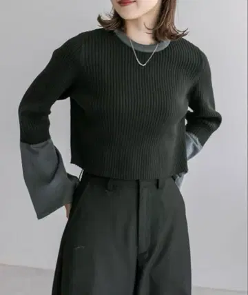 배색 리브 니트