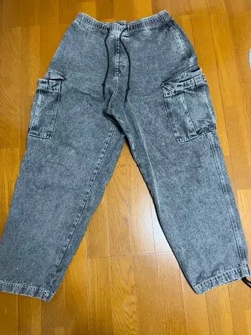 그레이 데님 카고 팬츠