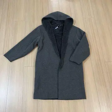 아줄바이마우지 보아 무스탕 후드