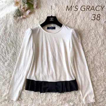 새상품급 M'S GRACY 그로그랭 리본 기모 티셔츠 아이보리 38