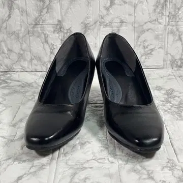 슬림 레그 펌프스 서포트 시스템 블랙 하이힐 23.5cm