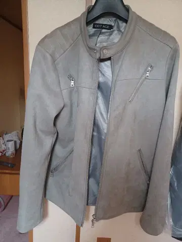 스웨이드풍 라이더 자켓