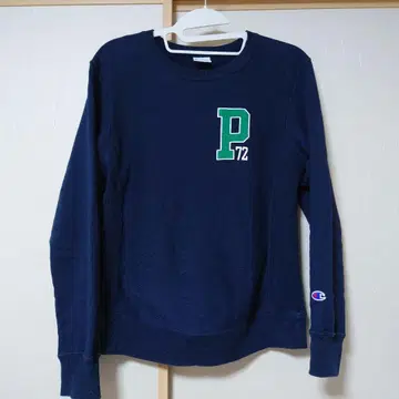 Champion P72 프린트 네이비 맨투맨 M
