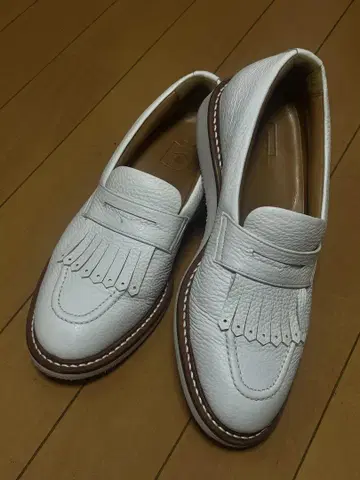 산요야마초 가죽 프린지 로퍼