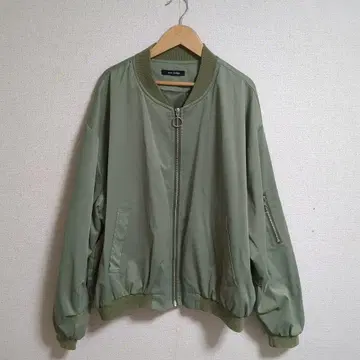 non-hedge 올리브 봄버 자켓