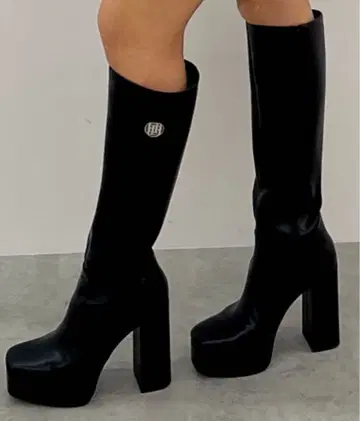 GYDA 블랙 롱 부츠 정가 16000엔 22~23cm