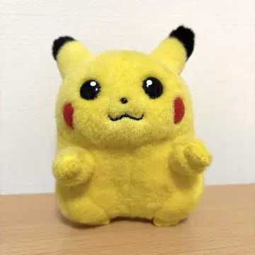 TOMY 초기 피카츄 봉제 인형 1