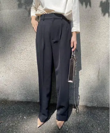 2TUCKS STRAIGHT PANTS