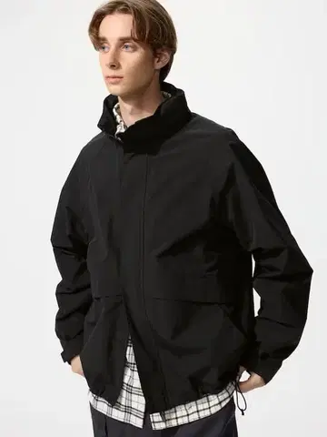 유니클로 윈드프루프 스탠드 블루종 블랙 L 사이즈