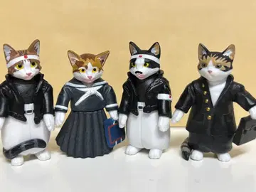 얕보지마 고양이 피규어 컬렉션 전 4종 세트 미사용품입니다.