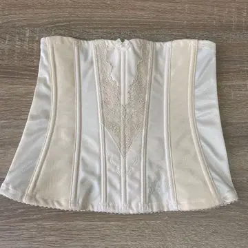 FOUR Sis & Co. 브라이덜 이너 웨이스트 니퍼