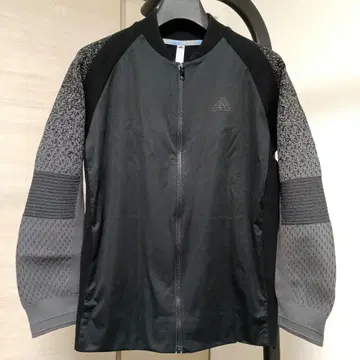 adidas 블랙 집업 자켓 M