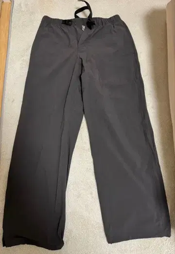 그라미치 나일론 팬츠 그레이