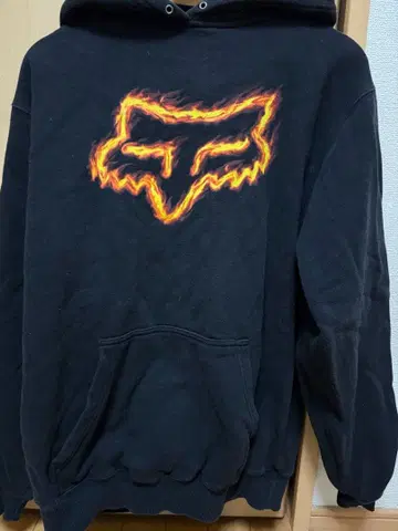 Fox 블랙 후드 부착 후드티