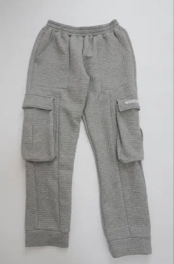 MY MUM MADE IT 퀼팅 포켓 맨투맨 팬츠