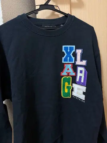 XLARGE 블랙 맨투맨 M