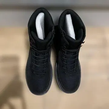 UNIQLOC 레이스업 부츠 할인 불가