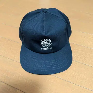 캡 베이직 네이비 컬러 깊은