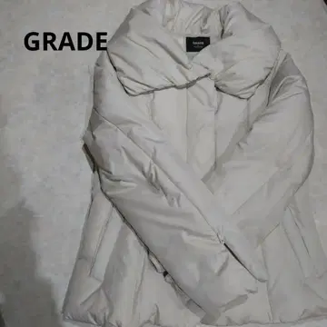 GRADE 베이지 다운 자켓