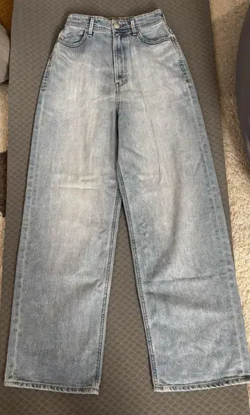 야누크 조안 JOAN 22인치