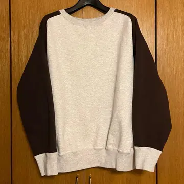 BOWWOW 바우와우 프리덤 맨투맨 빈티지