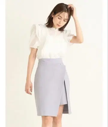 스나이델 랩 미들 미니 스커트 라이트 그레이