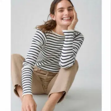 론 헤르만 별주 AURALEE 오라리 기가 보트넥