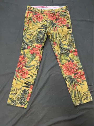 MASTER BUNNY EDITION 플로럴 팬츠 사이즈 5