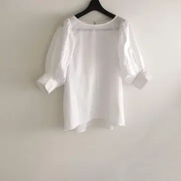 Loungedress 퍼프 슬리브 블라우스 화이트 FREE